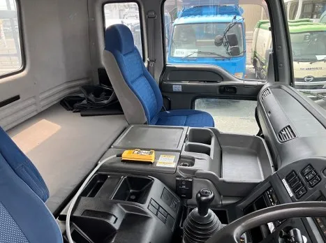 いすゞ  LKG-CYZ77AM(その他)の写真26