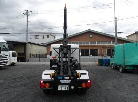 いすゞ 2RG-NMR88AN(その他)の写真14