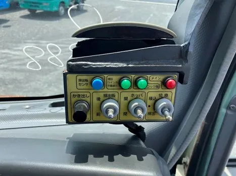 いすゞ BKG-NMR85AN(その他)の写真30