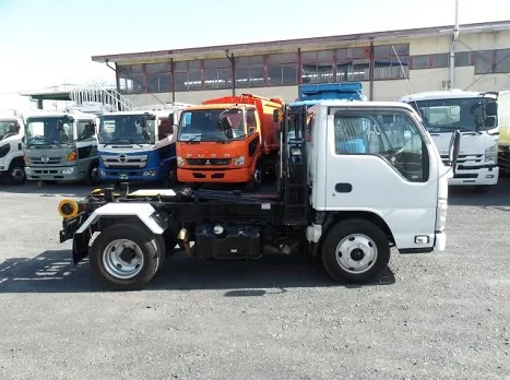 いすゞ TPG-NKR85AN(その他)の写真6