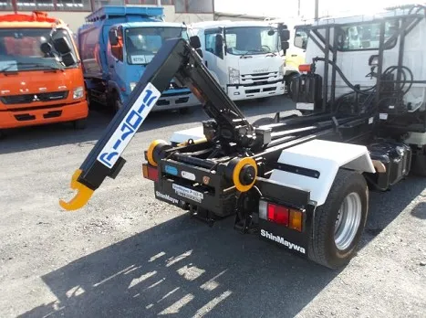 いすゞ TPG-NKR85AN(その他)の写真9