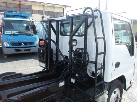 いすゞ  TPG-NKR85AN(その他)の写真16