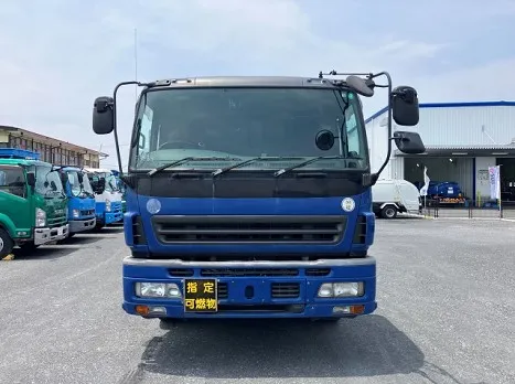 いすゞ PJ-CYG77P6(その他)の写真8