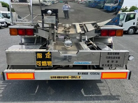 いすゞ  PJ-CYG77P6(その他)の写真11