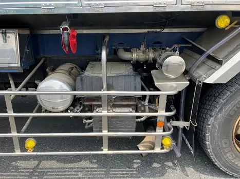 いすゞ  PJ-CYG77P6(その他)の写真12