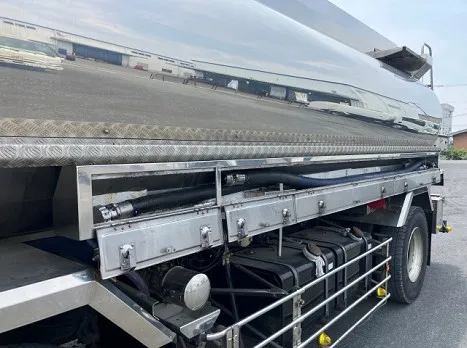 いすゞ PJ-CYG77P6(その他)の写真16