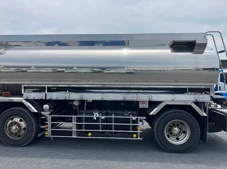 いすゞ  PJ-CYG77P6(その他)の写真17