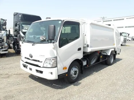 トヨタ  2KG-XZU710(その他)の写真1