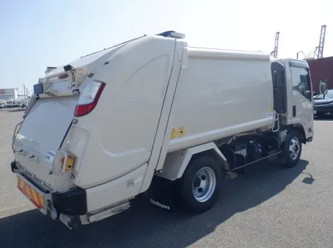 いすゞ  2PG-NPR88YN(その他)の写真2