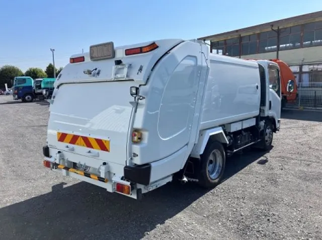 いすゞ TPG-NPR85AN(その他)の写真2