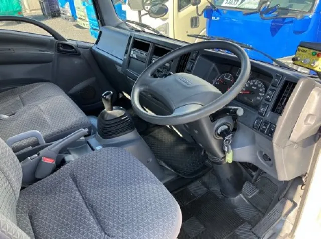 いすゞ TPG-NPR85AN(その他)の写真25