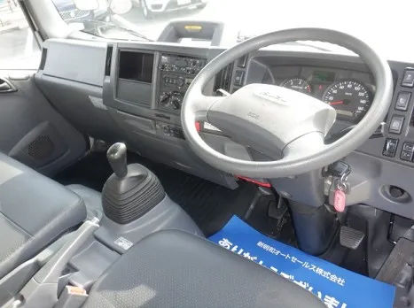 いすゞ  2PG-NPR88YN(その他)の写真25