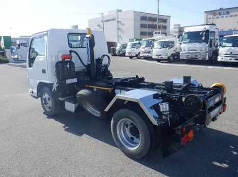 いすゞ  TPG-NKR85AN(その他)の写真4