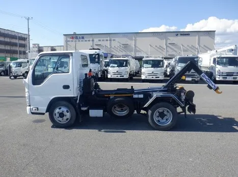 いすゞ  TPG-NKR85AN(その他)の写真9