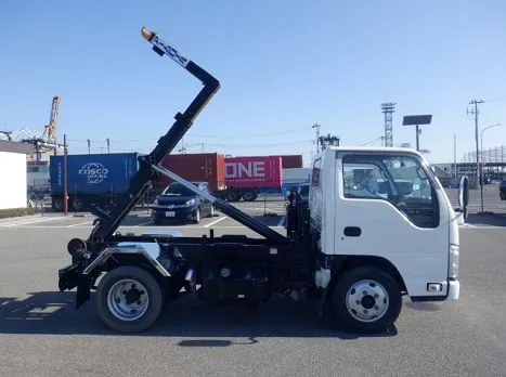 いすゞ  TPG-NKR85AN(その他)の写真12