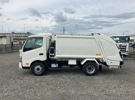 トヨタ 2KG-XZU700(その他)の写真7