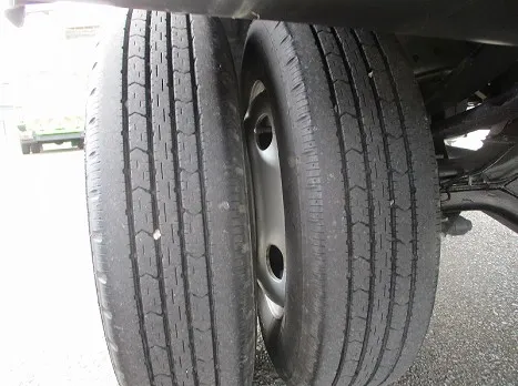 いすゞ  TRG-NMR85AR(その他)の写真23