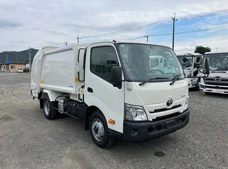 トヨタ  2KG-XZU700A(その他)の写真3