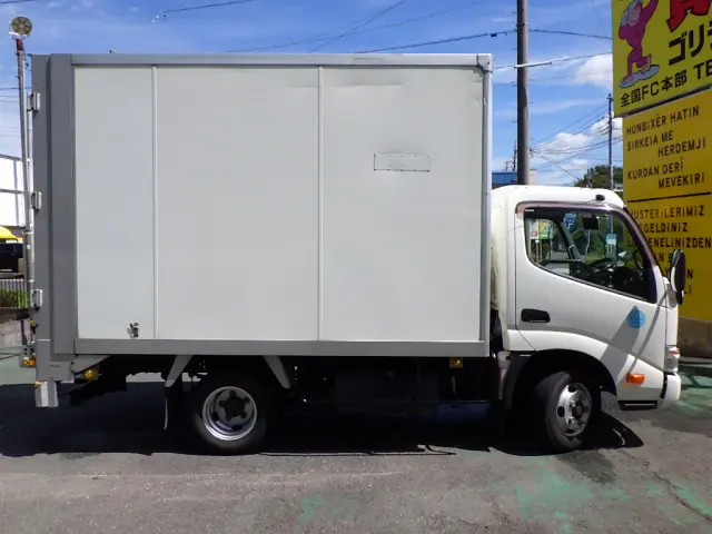トヨタ トヨエース TKG-XZU605(2WD)の写真9