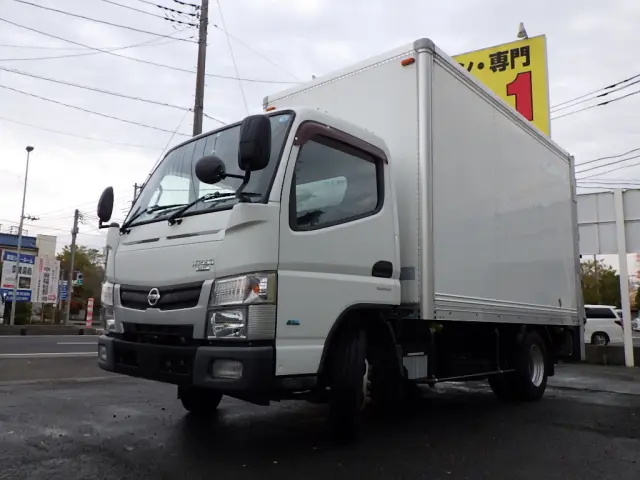 日産 アトラス TPG-FEA2W(2WD)の写真1