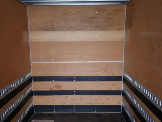 日産 アトラス TPG-FEA2W(2WD)の写真24