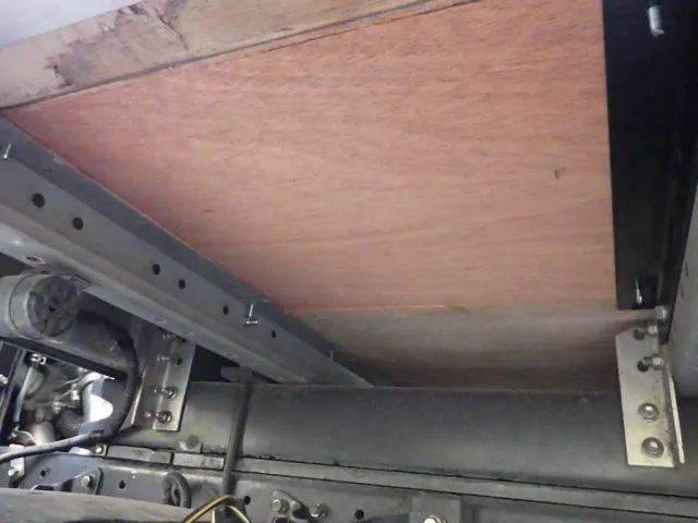 日産 アトラス TPG-FEA2W(2WD)の写真41