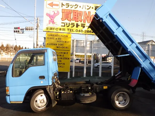 いすゞ エルフ KR-NKR81ED(2WD)の写真24