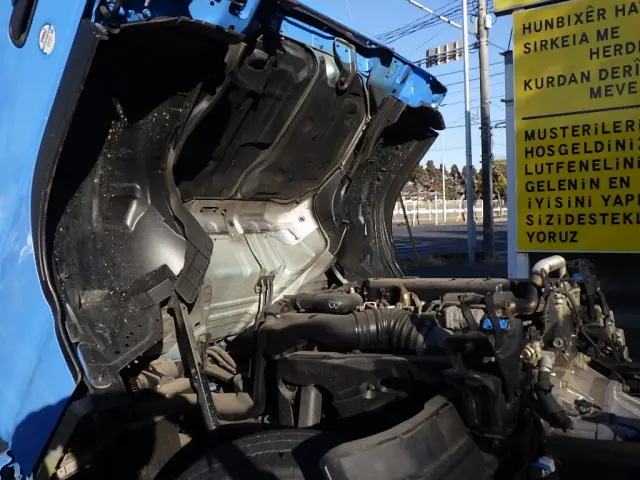 いすゞ エルフ KR-NKR81ED(2WD)の写真26