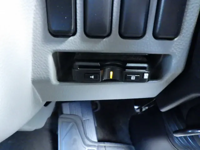 三菱 キャンター TPG-FBA50(2WD)の写真24