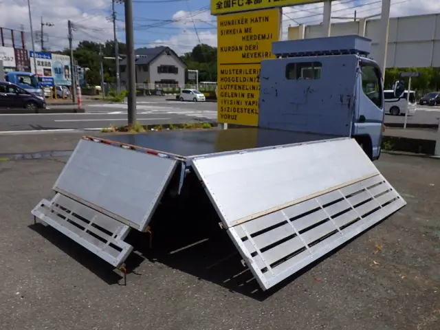 三菱 キャンター TPG-FBA50(2WD)の写真40