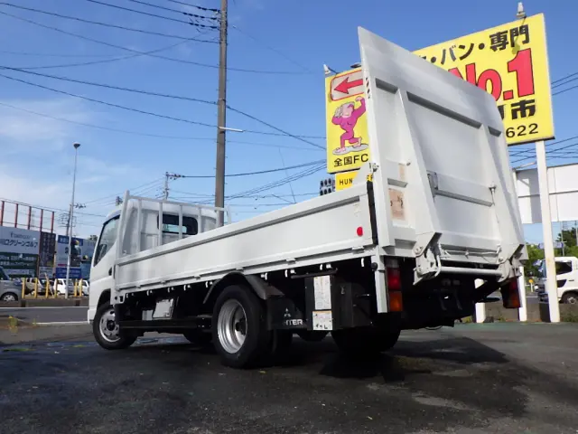 三菱 キャンター KK-FE72CE(2WD)の写真4