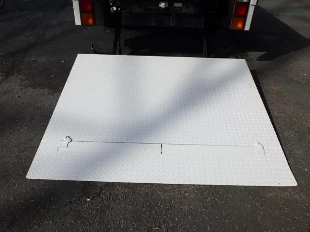 三菱 キャンター KK-FE72CE(2WD)の写真23