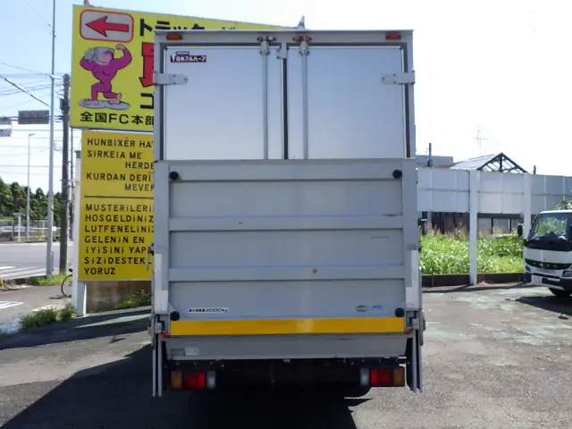 いすゞ エルフ TKG-NMR85N(2WD)の写真5