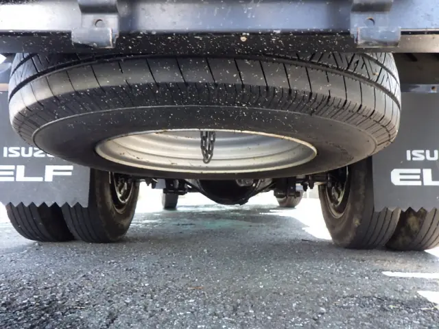 いすゞ エルフ TKG-NMR85N(2WD)の写真16