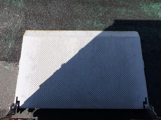 いすゞ エルフ TKG-NMR85N(2WD)の写真20