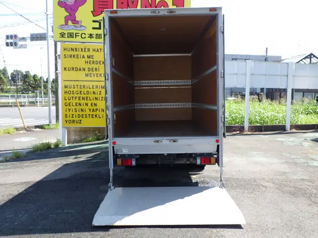 いすゞ エルフ TKG-NMR85N(2WD)の写真29