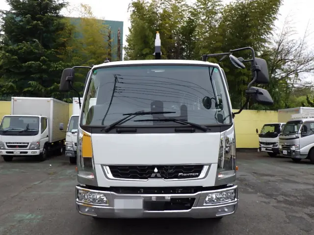 三菱 ファイター 2KG-FK72Fの写真6