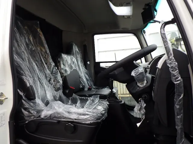 三菱 ファイター 2KG-FK72Fの写真16