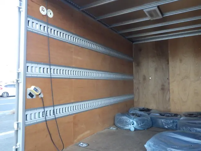 トヨタ ダイナ BDG-XZU504(2WD)の写真17