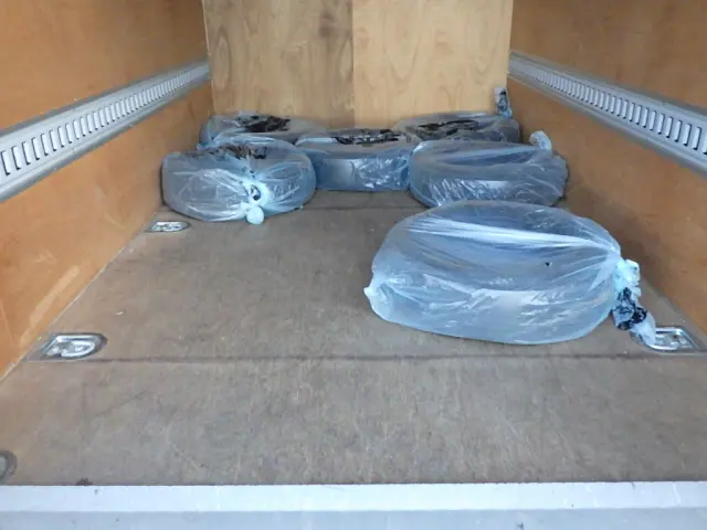 トヨタ ダイナ BDG-XZU504(2WD)の写真21