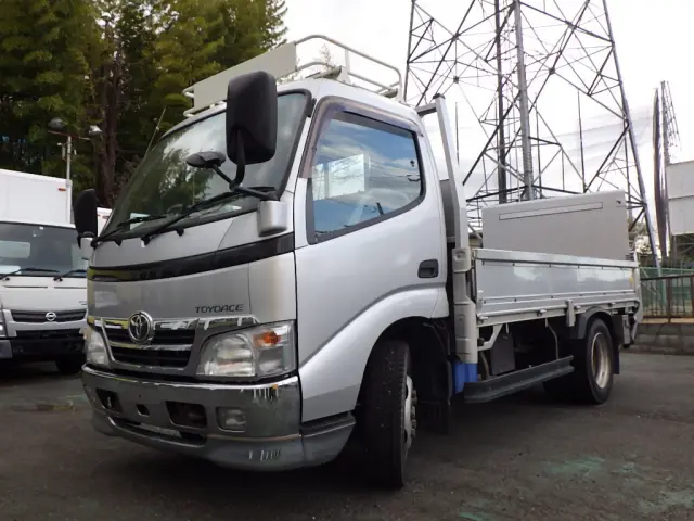 トヨタ トヨエース BDG-XZU334(2WD)の写真1
