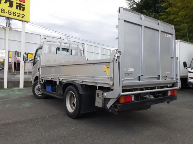 トヨタ トヨエース BDG-XZU334(2WD)の写真4