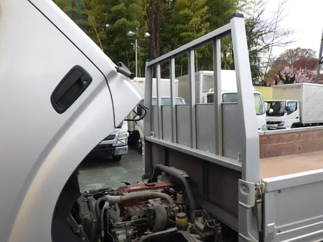 トヨタ トヨエース BDG-XZU334(2WD)の写真23