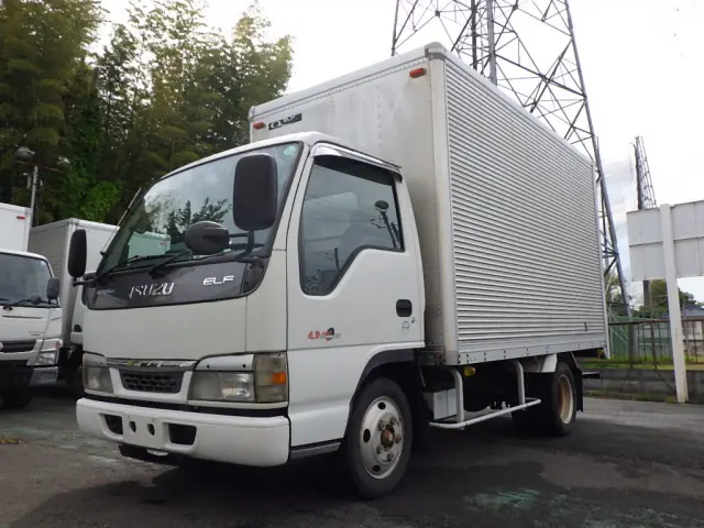 いすゞ エルフ KR-NKR81GAV(2WD)の写真1