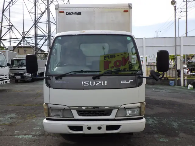 いすゞ エルフ KR-NKR81GAV(2WD)の写真5
