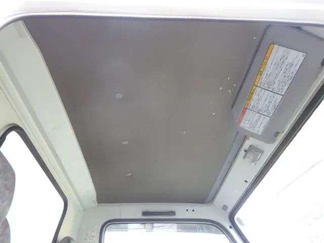 いすゞ エルフ KR-NKR81GAV(2WD)の写真25