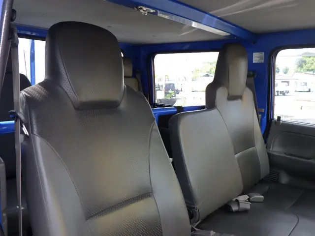いすゞ エルフ TPG-NHR85A(2WD)の写真17