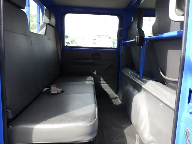 いすゞ エルフ TPG-NHR85A(2WD)の写真23