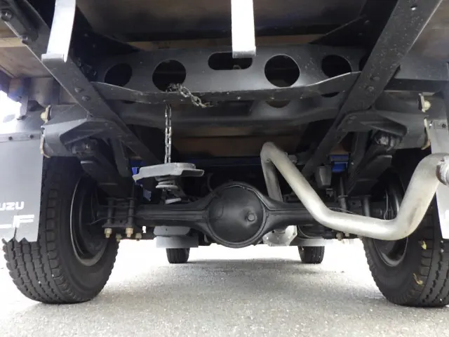いすゞ エルフ TPG-NHR85A(2WD)の写真32