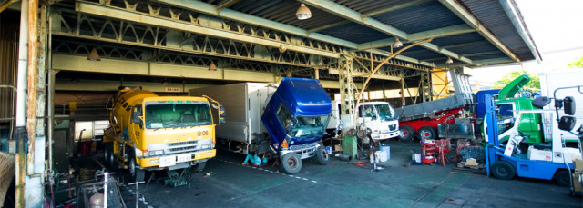 大型車専門 浜松和田トラック工場